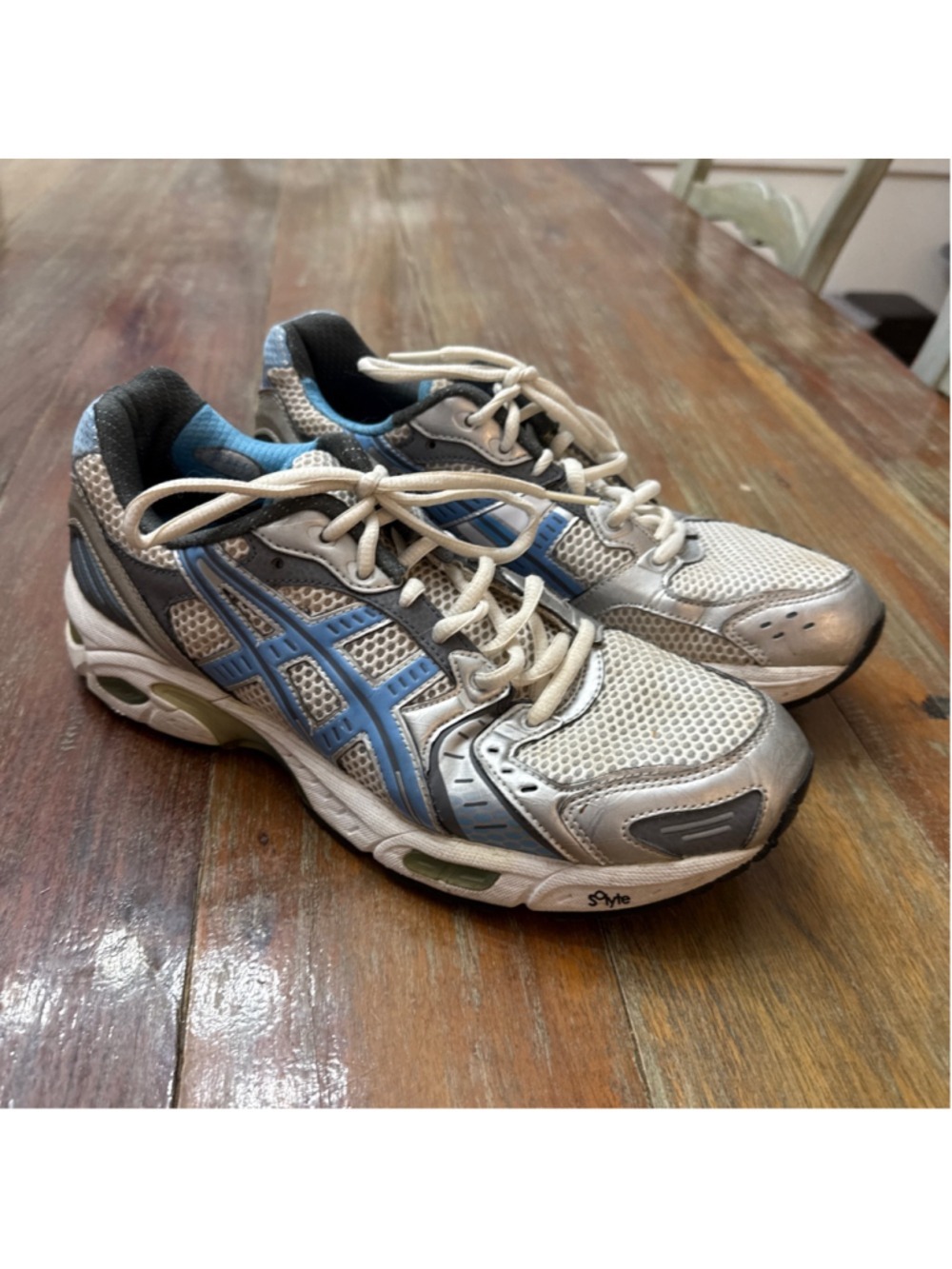 ASICS GEL EVOLUTION 4 Silver Blue Womens Athletic Shoes 10.5